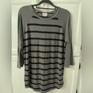 LulaRoe shirt (Randy)